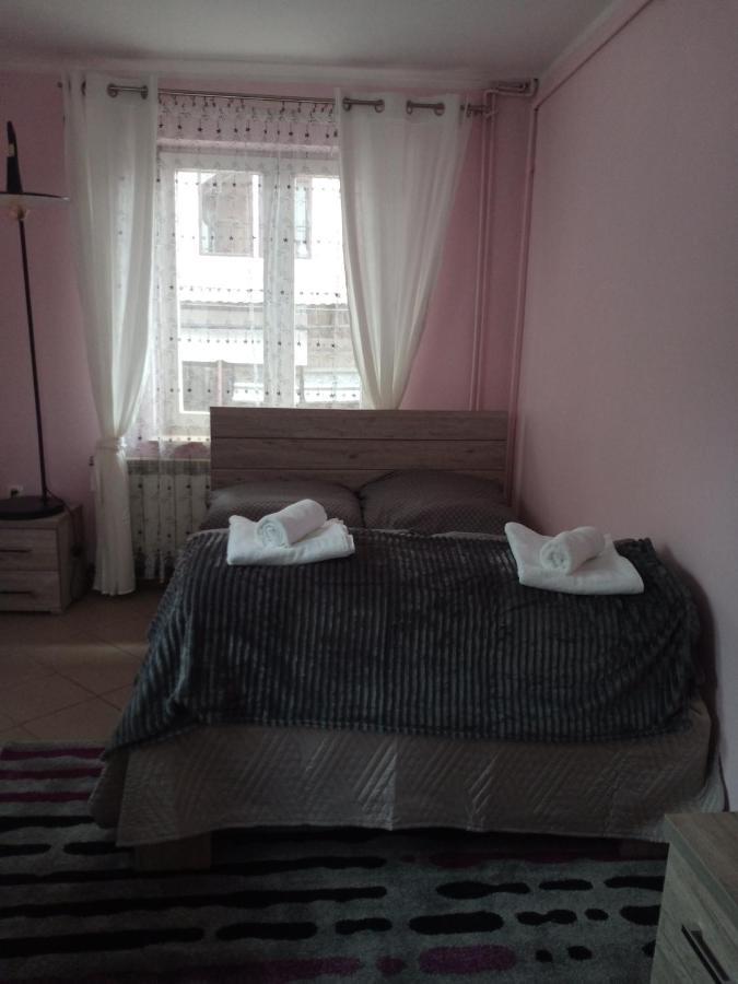 Uroczy Apartament Krasków Eksteriør bilde