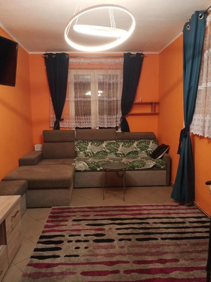 Uroczy Apartament Krasków Eksteriør bilde